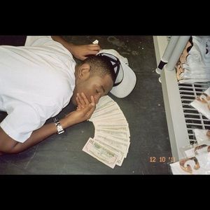 Meet your Posher, Tae